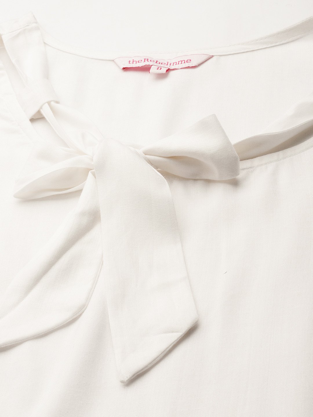 Women's Plus Size White Solid Color Neck Tie-Up Detail Woven Top