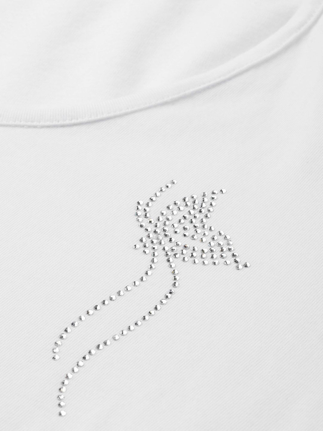 Women's Plus Size White Solid Round Neck T-Shirt
