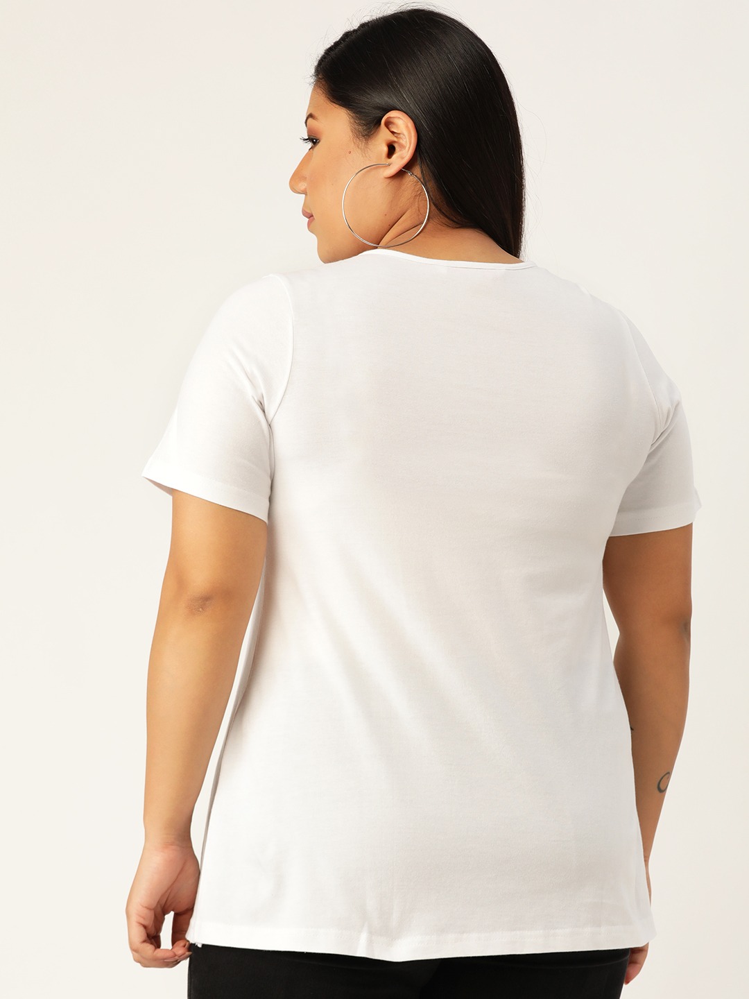 Women's Plus Size White Solid Round Neck T-Shirt