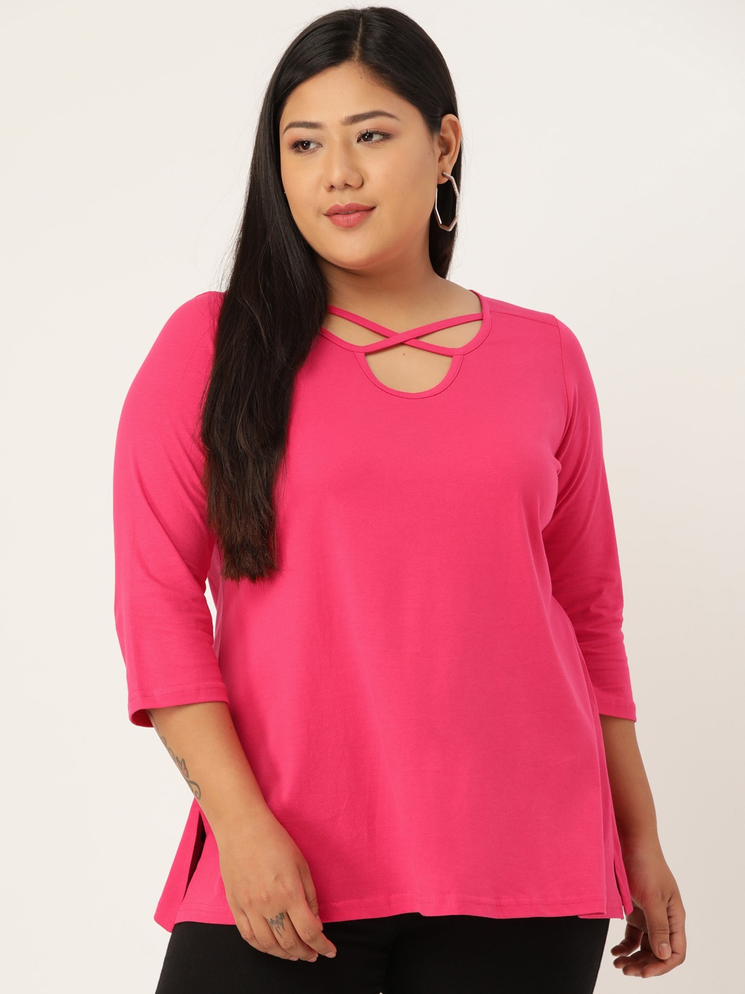 Women's Plus Size Fuchsia Solid Cut-Out Round Neck Cotton Top