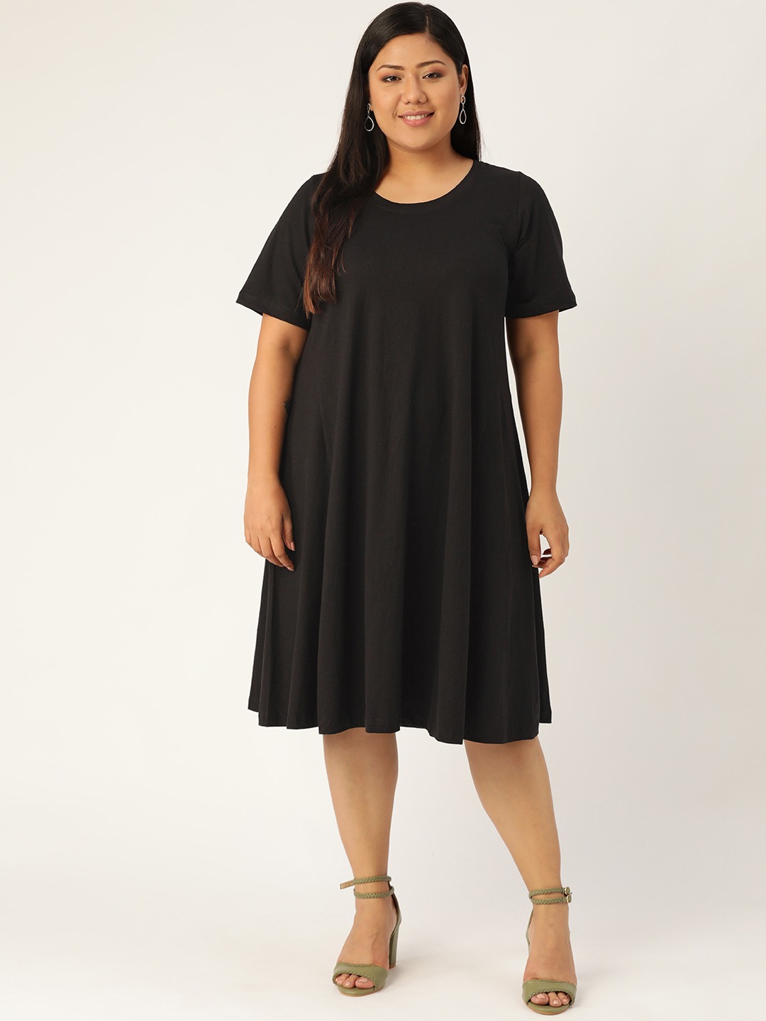 Women's Plus Size Black Solid A-Line Dress