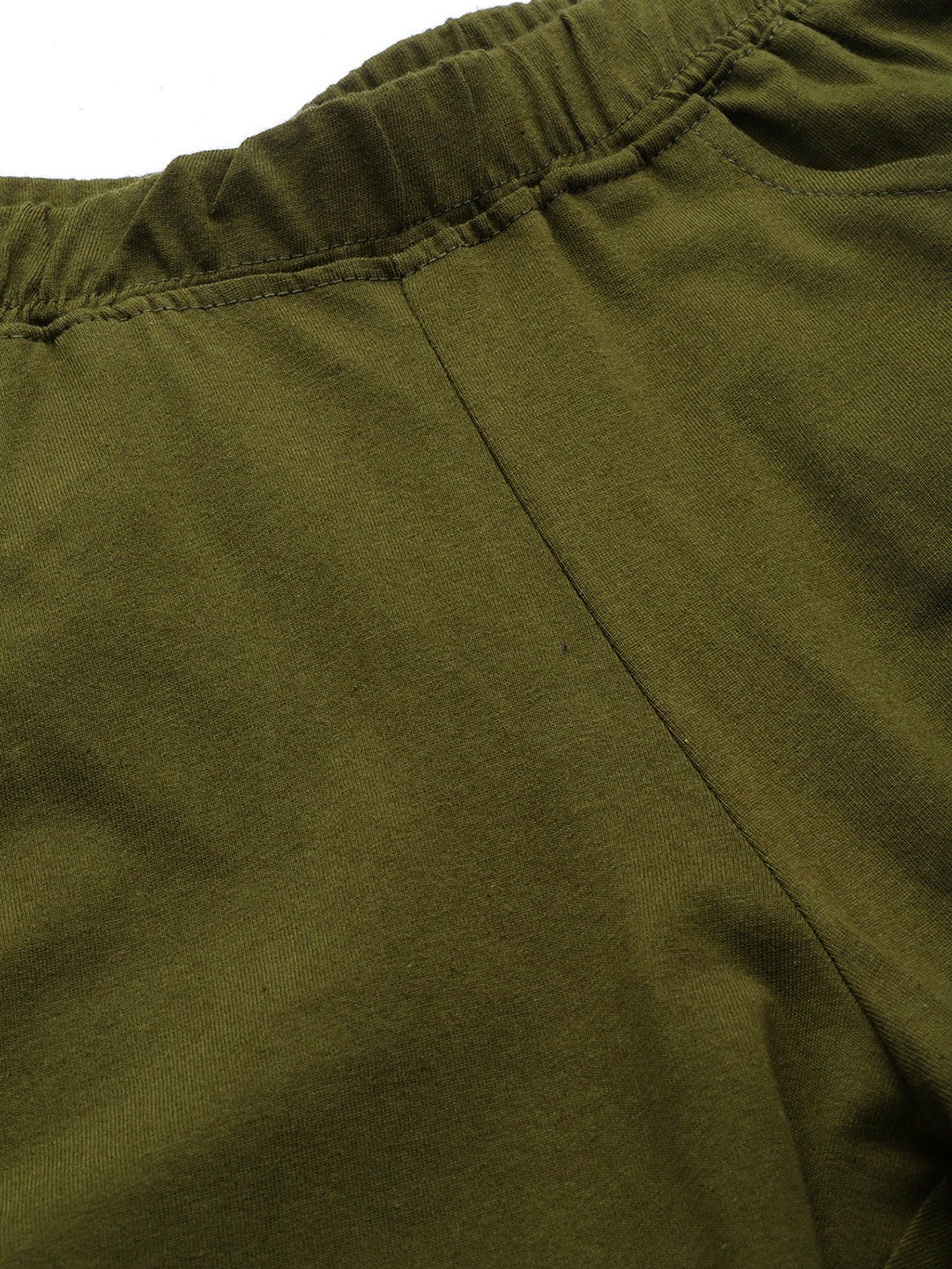 Women's Plus Size Olive Green Solid Color Regular Fit Capris