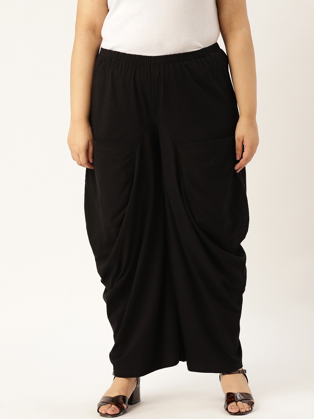 Women's Plus Size Black Solid Color Knitted Flared Trouser