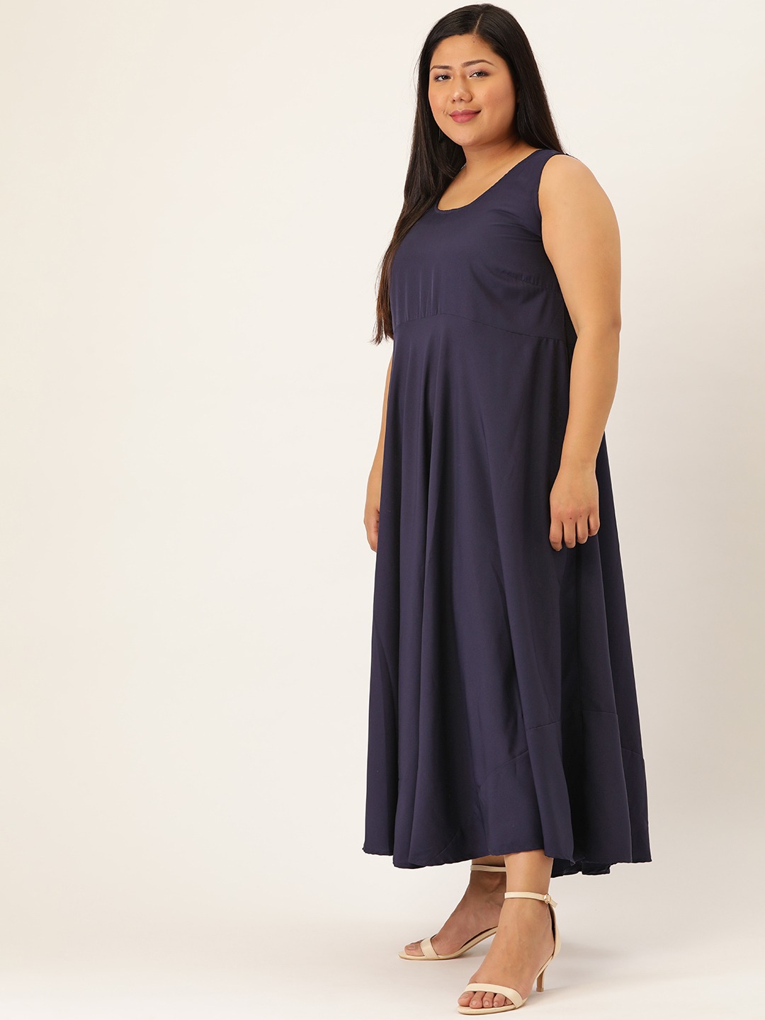 Women's Plus SizeNavy Blue Solid Maxi Dress With Floral Shrug