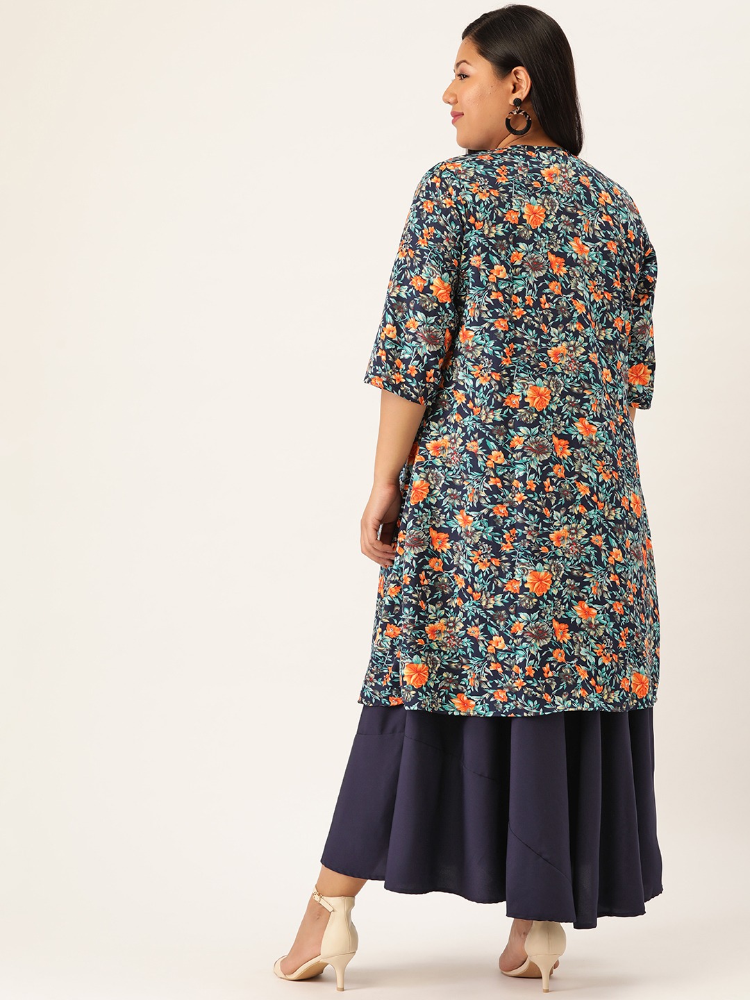 Women's Plus SizeNavy Blue Solid Maxi Dress With Floral Shrug