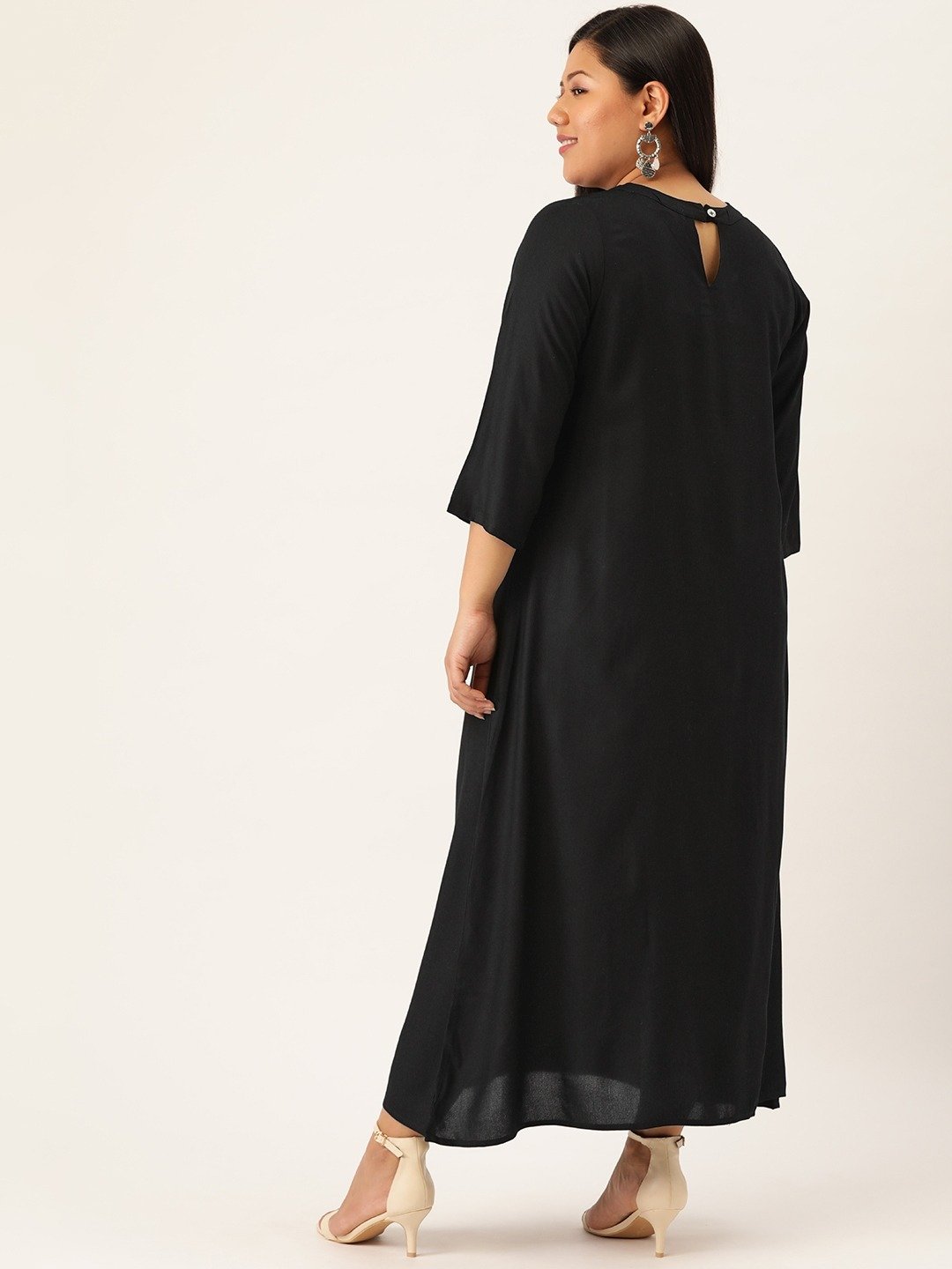 Women's Plus SizeBlack Solid Color A-Line Midi Dress