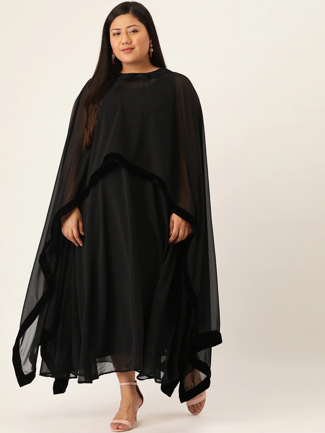 Women's Plus SizeBlack Solid Color Maxi Dress With Cape Layer