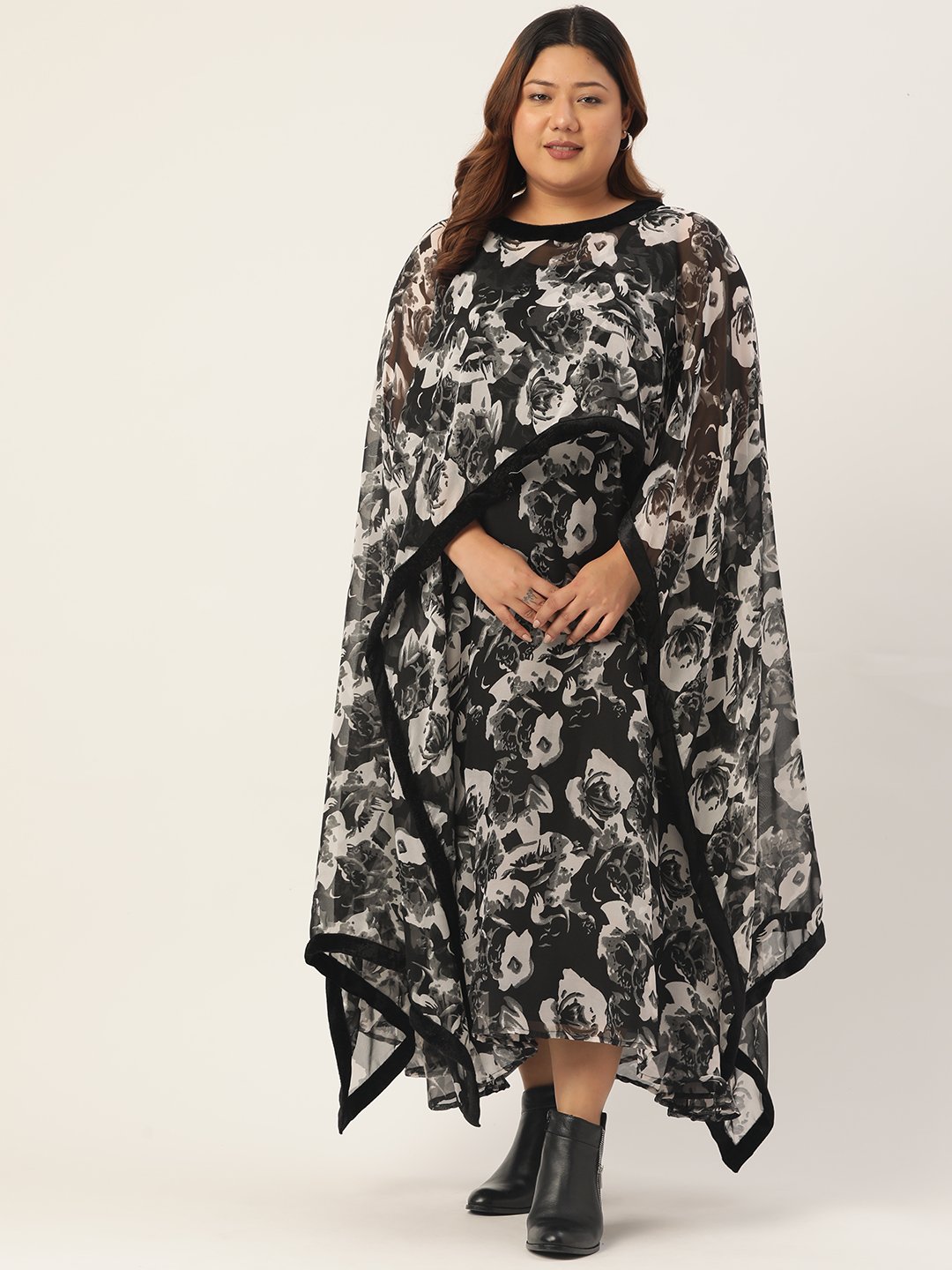 Women's Plus SizeBlack Rose Printed Georgette Party Wear Dress