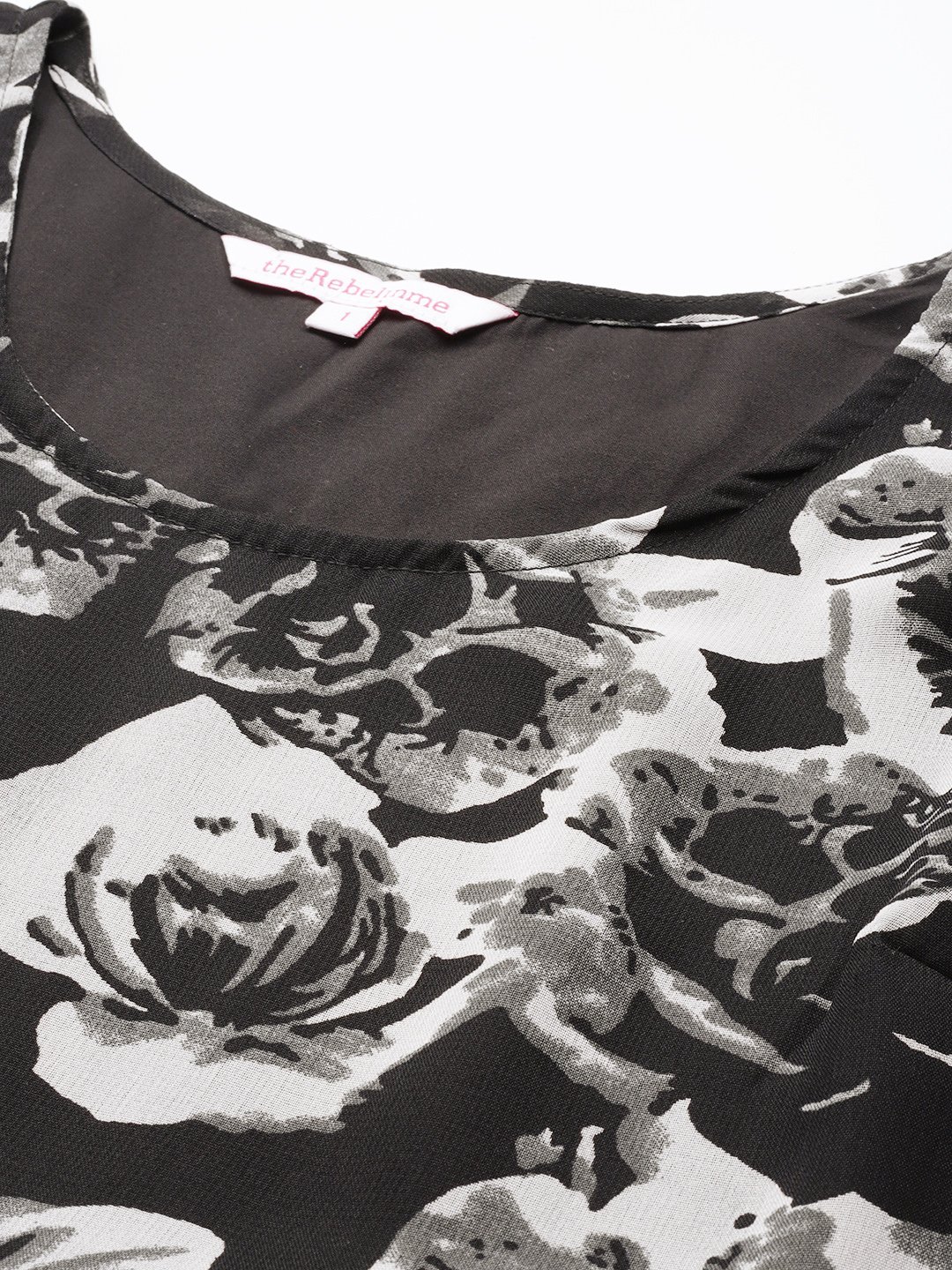 Women's Plus SizeBlack Rose Printed Georgette Party Wear Dress