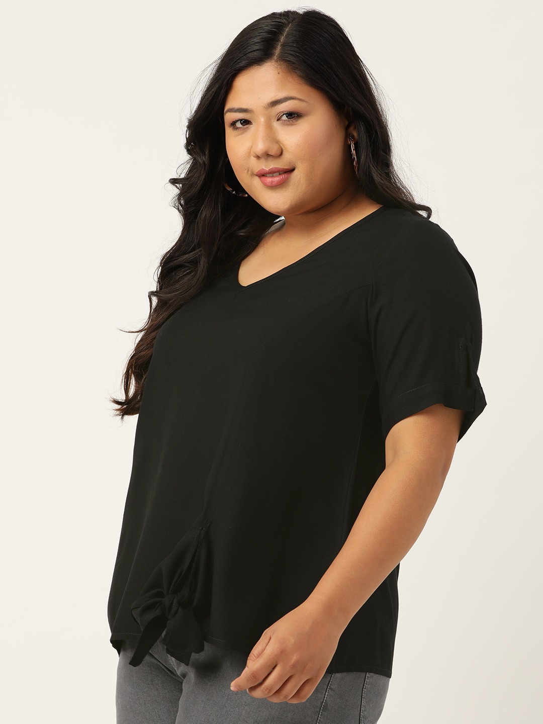 Women's Plus Size Black Solid V-Neck Top With Tie-Up Detail