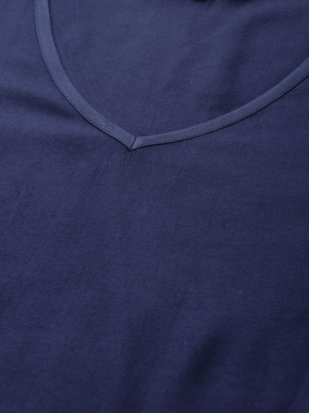Women's Plus Size Navy Blue Solid V-Neck Top With Tie-Up Detail