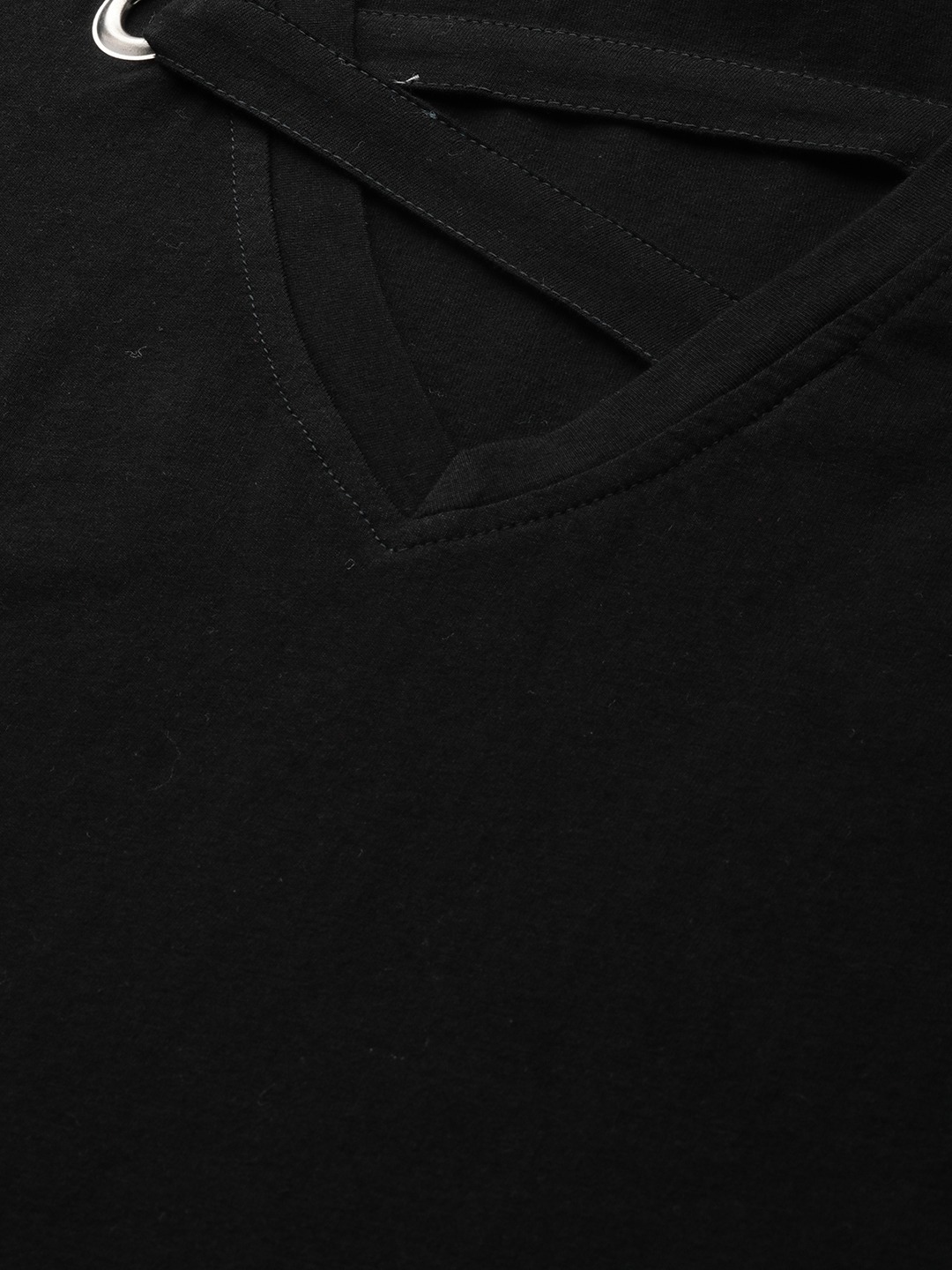 Women's Plus SizeBlack Solid Color Cut Out Detail Cotton Top