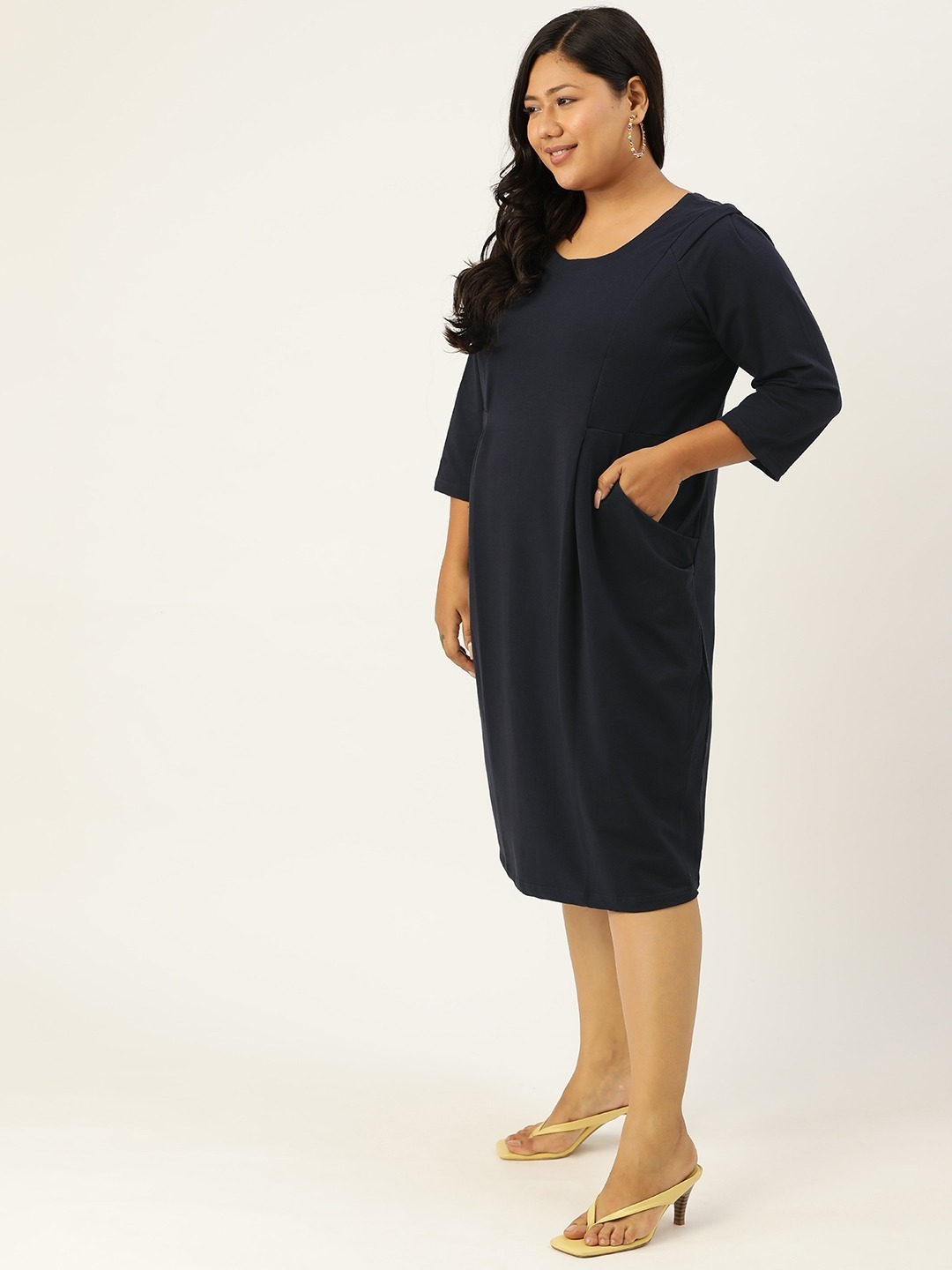 Women's Plus Size Navy Blue Solid Color Sheath Dress