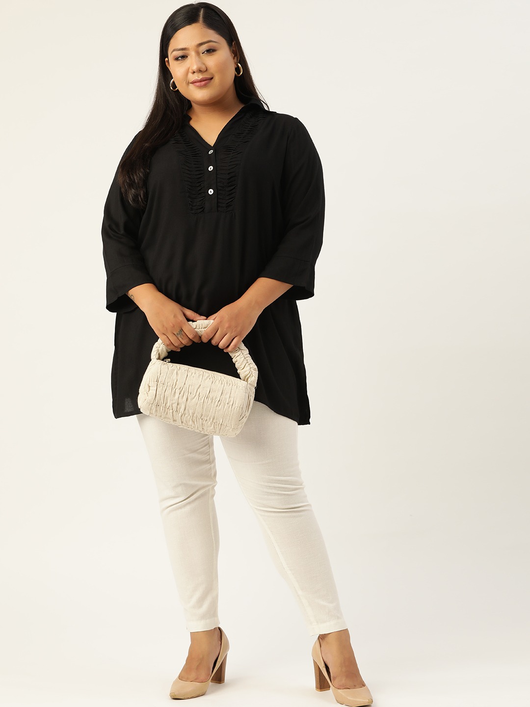 Women's Plus SizeBlack Solid Color Shirt Collar Tunic