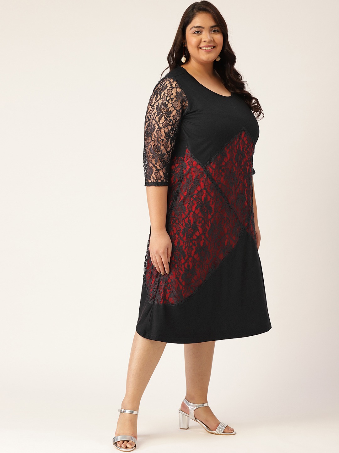 Women's Plus SizeRed & Black Lace Solid Color A-Line Midi Dress
