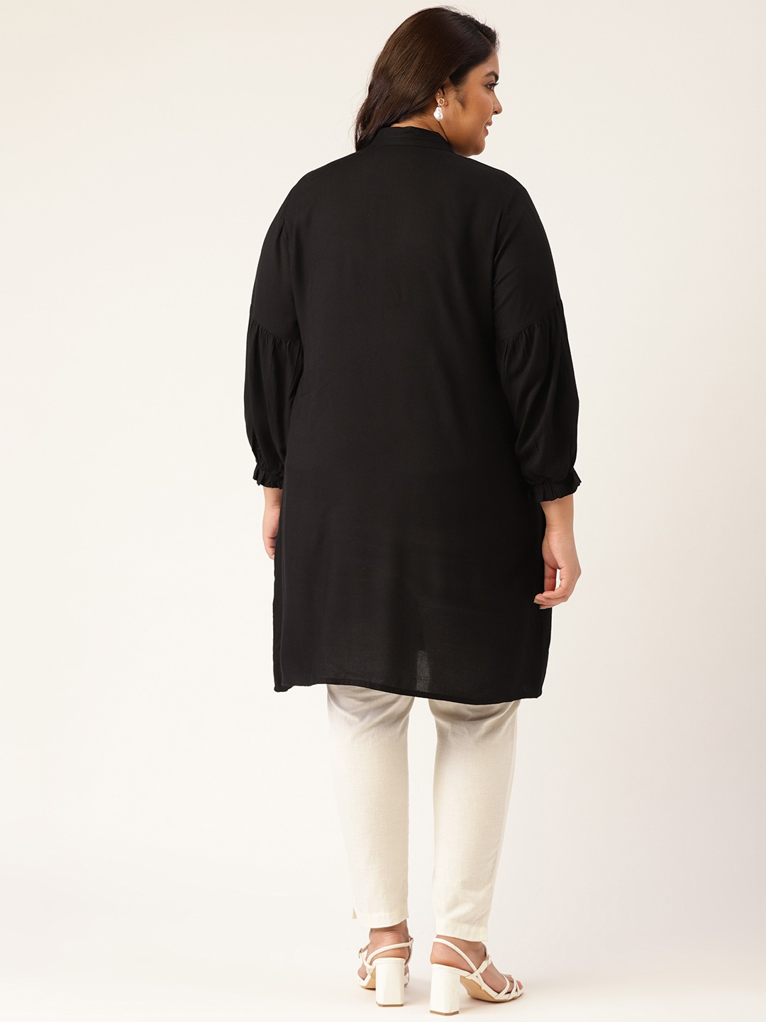 Women's Plus Size Black Solid Color Notch Neck Tunic