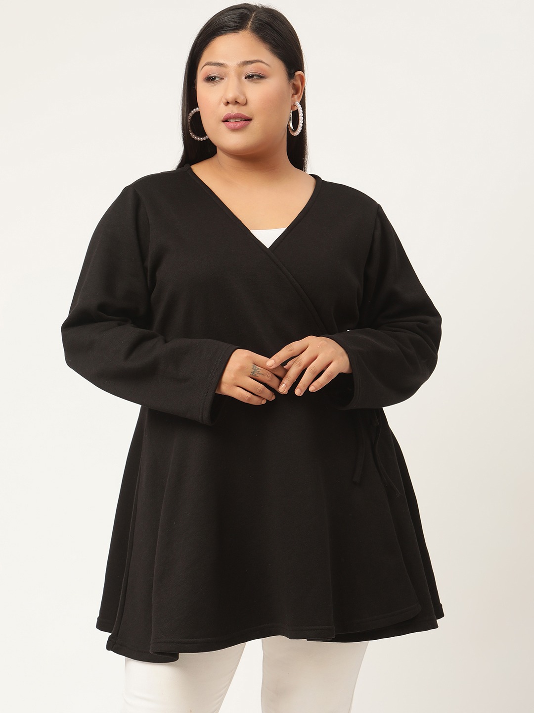Women's Plus SizeBlack Solid Color Tie-Up Longline Winter Top