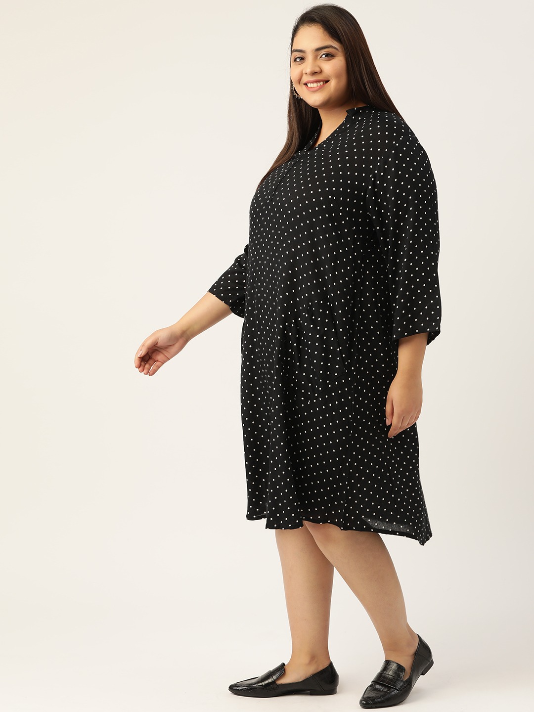 Women's Plus Size Black & White Polka Dot Printed A-Line Midi Dress
