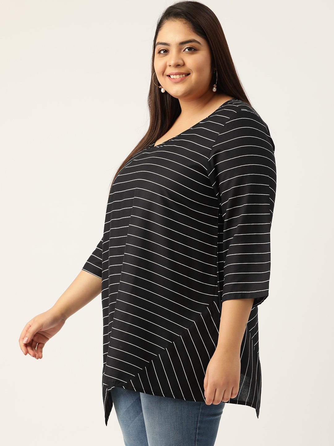Women's Plus Size Black & White Striped V-Neck Top