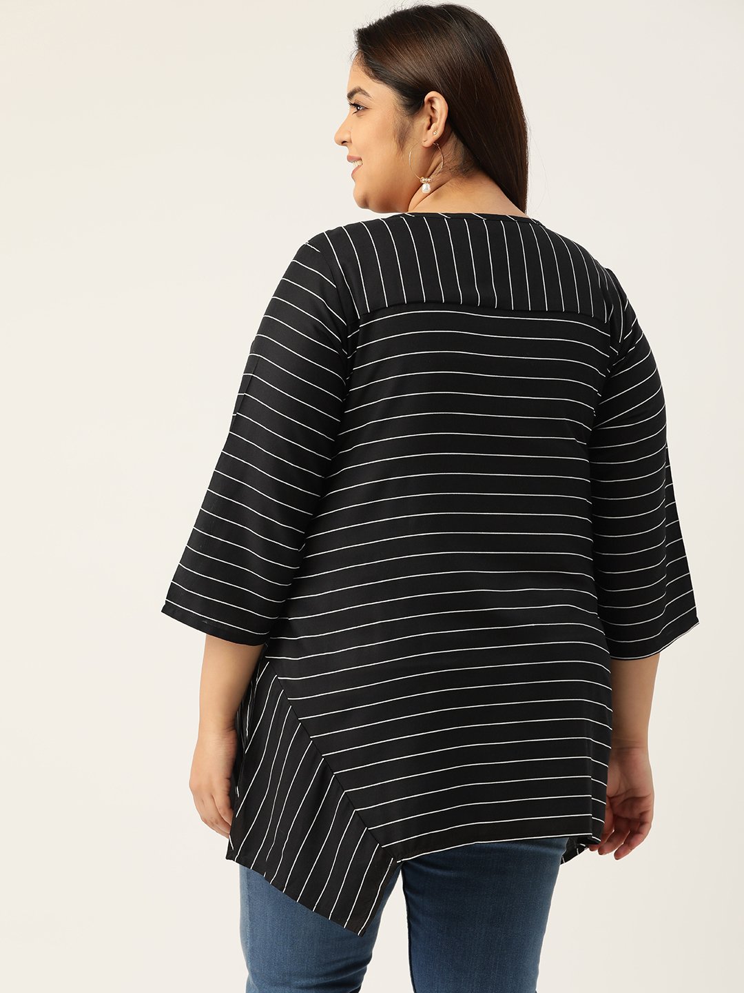 Women's Plus Size Black & White Striped V-Neck Top