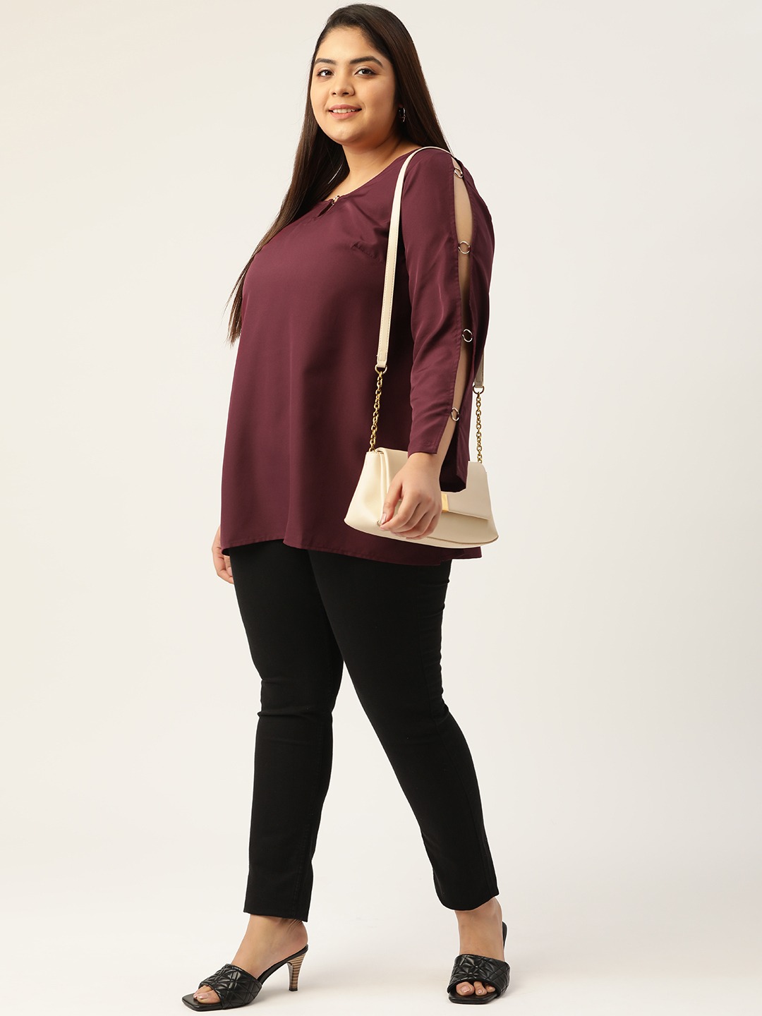 Women's Plus Size Plum Solid Color Keyhole Neck Top