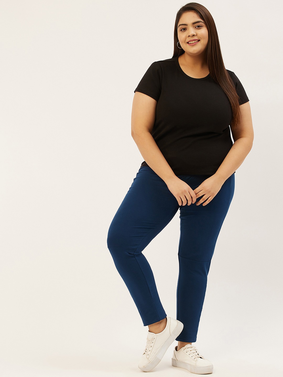 Women's Plus Size Ink Blue Solid Color Relaxed High-Rise Trousers