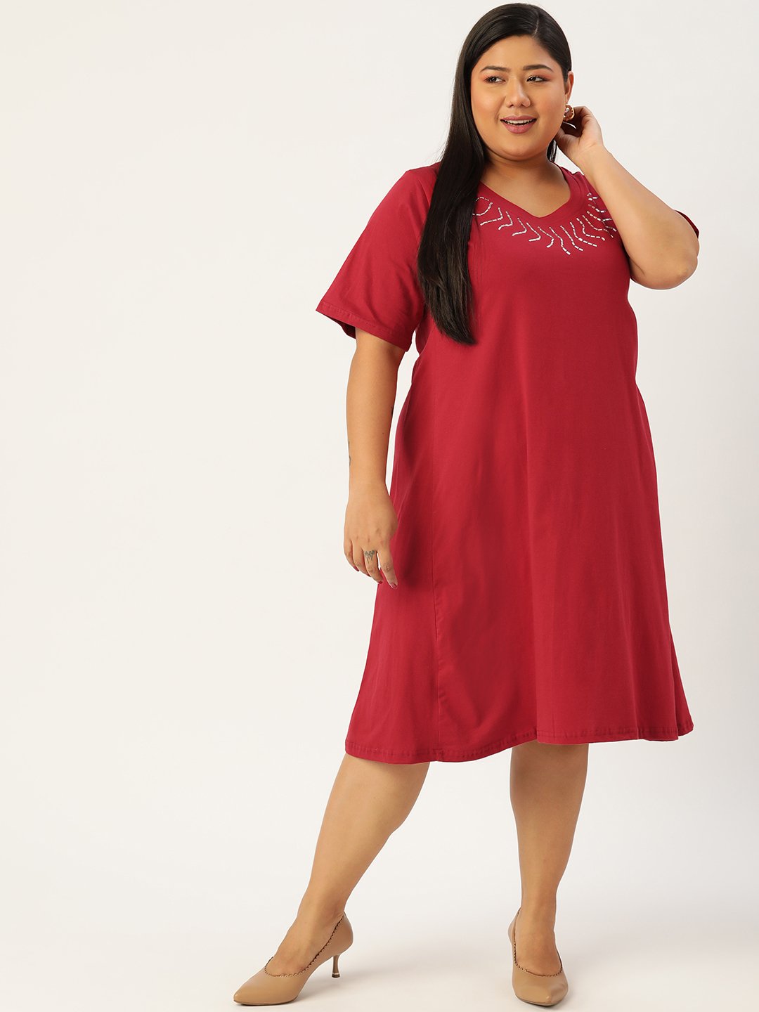 Women's Plus Size Maroon Solid Color Crystal Motify A-Line Midi Dress