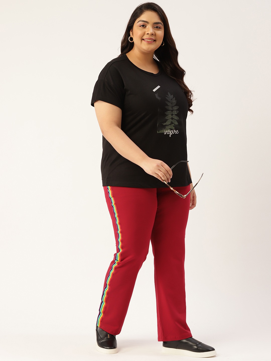 Women's Plus Size Maroon Solid Color Straight Fit Trouser