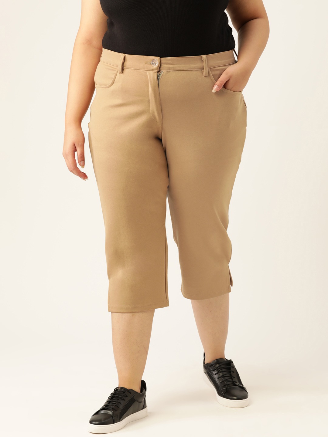 Women's Plus Size Beige Color Straight Fit Capri