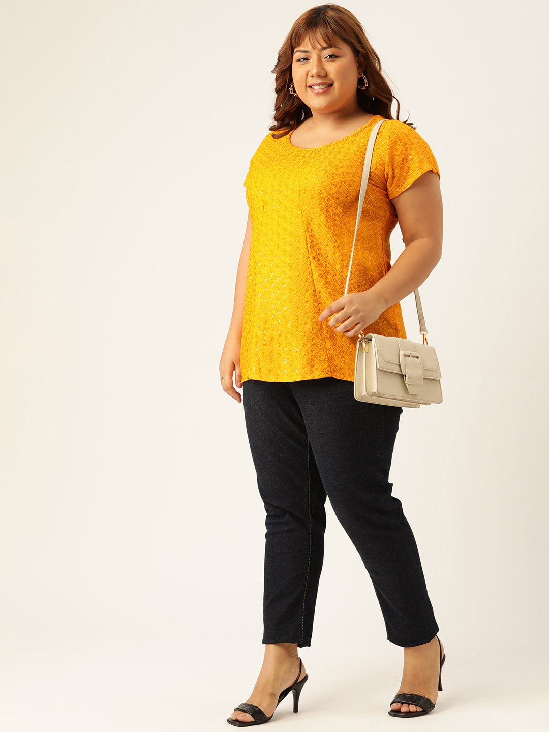 Women's Plus Size Mustard Solid Color Embroidered Top