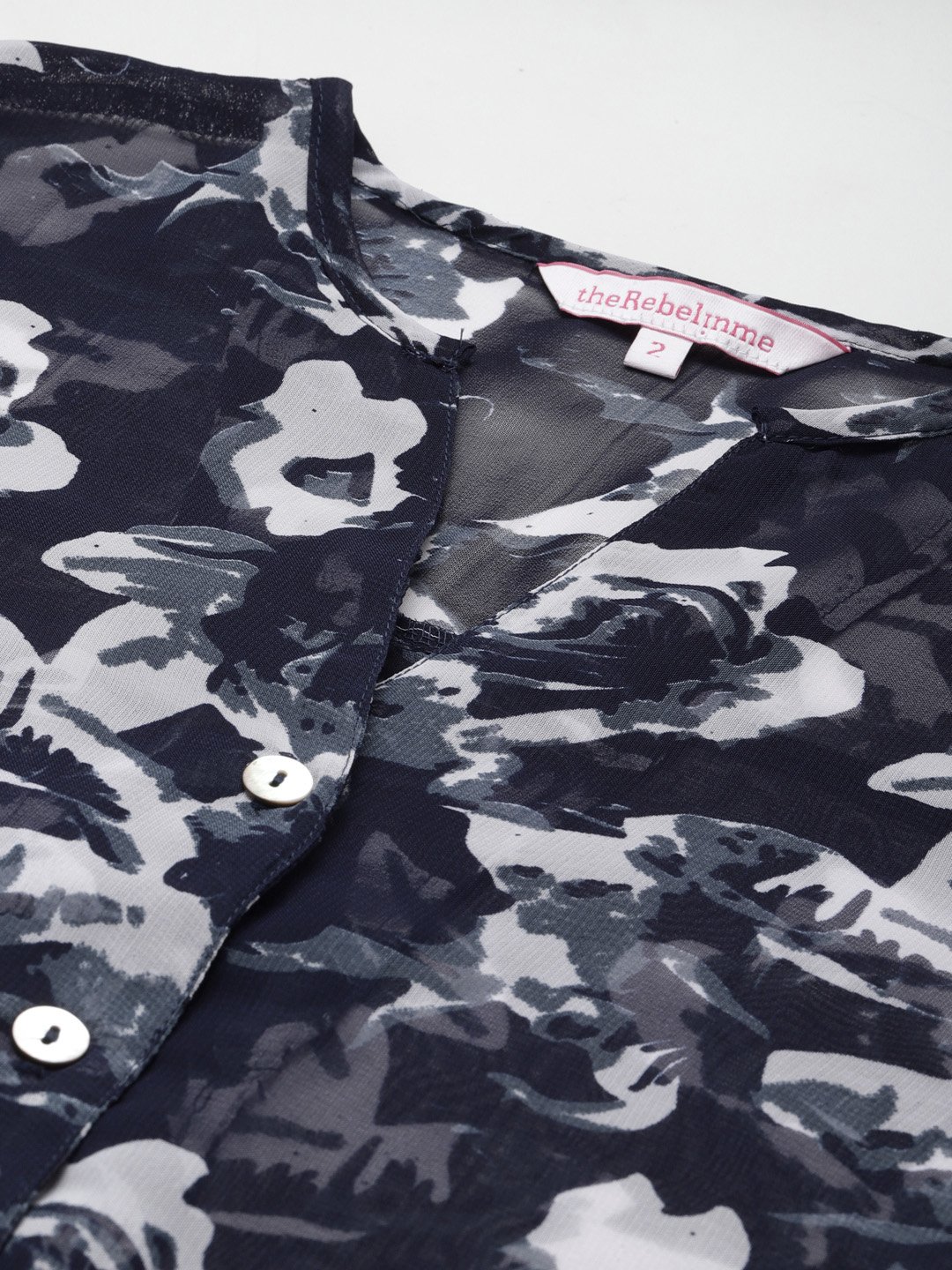 Women's Plus Size Navy Blue & Off White Floral Printed Longline Shirt