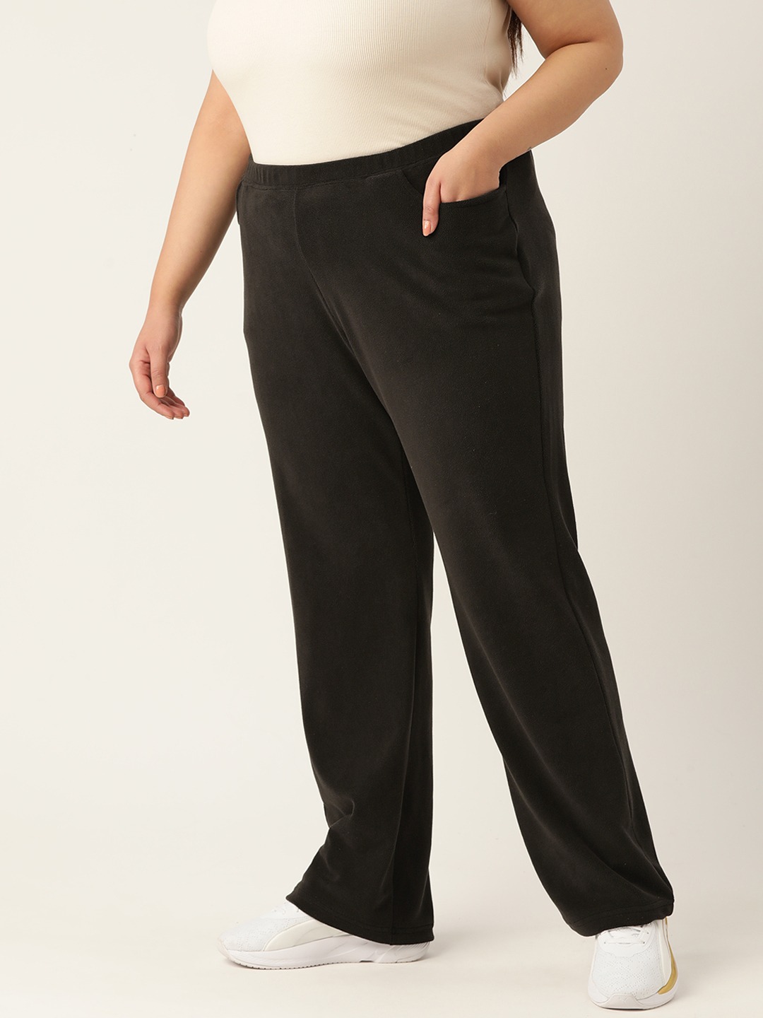 Women's Plus Size Black Solid Color High-Rise Winter Trouser