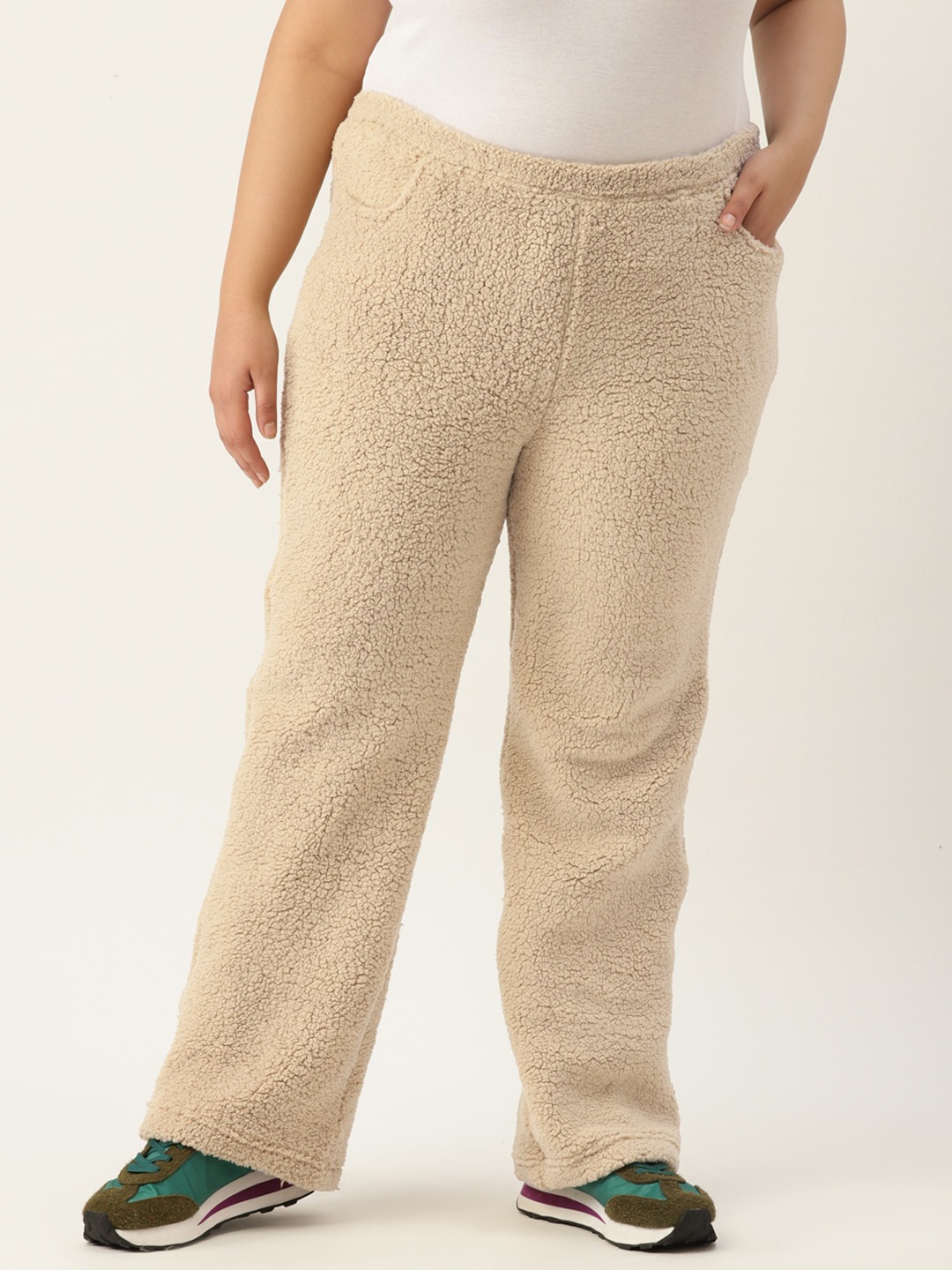 Women's Plus Size Off White Solid Color Fur Winter Trouser