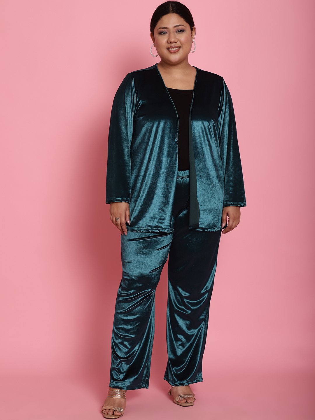 Women's Plus Size Green Solid Color Velvet Shrug With Trouser