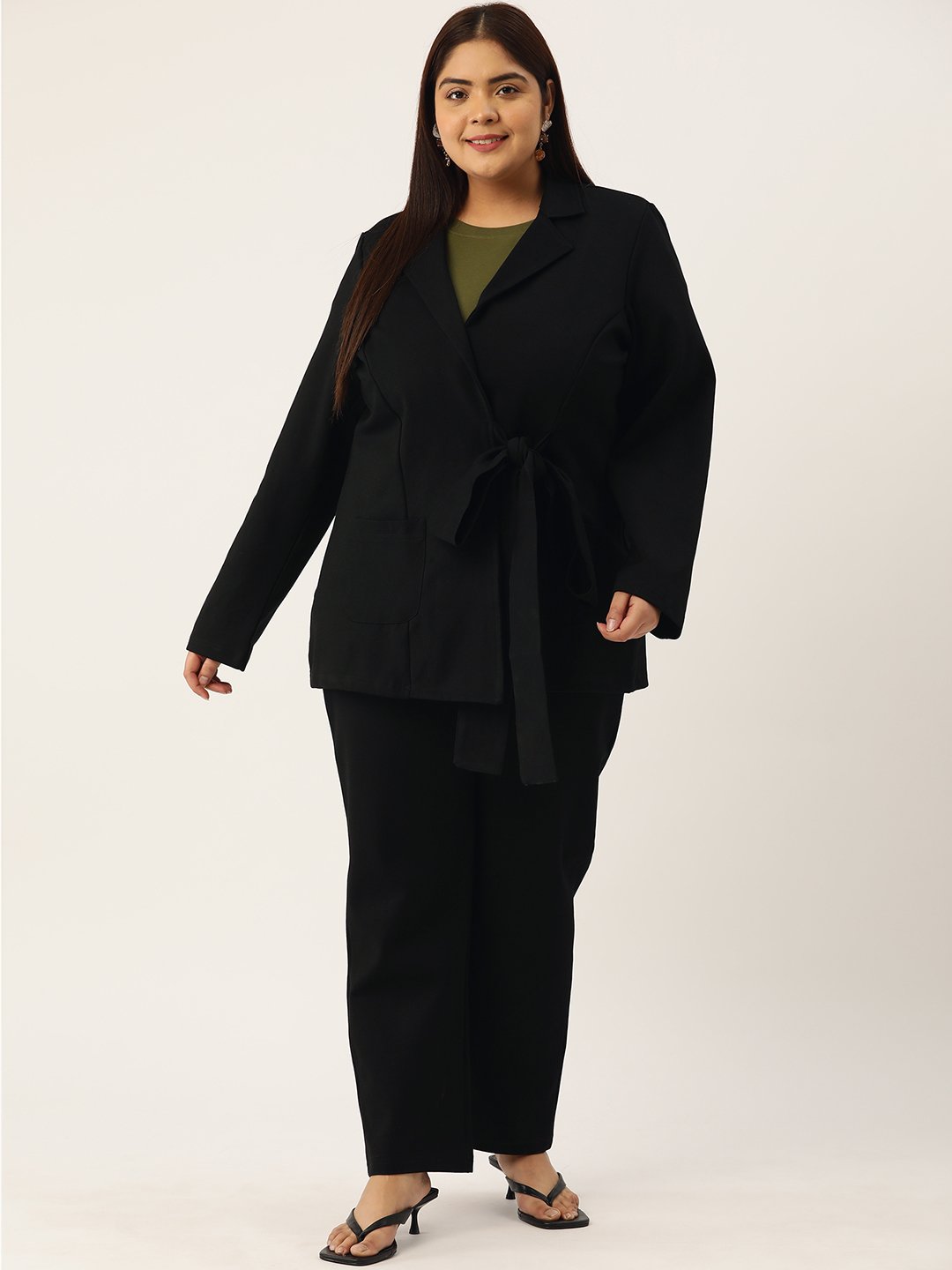 Women's Plus Size Black Solid Color Shrug With Trouser