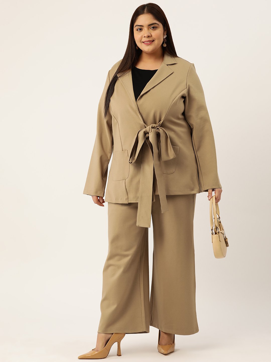 Women's Plus Size Beige Solid Color Shrug With Flared Trouser