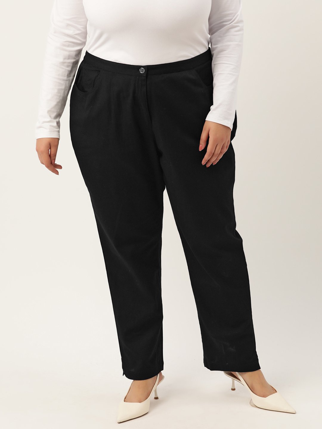 Women's Plus Size Black Solid Color Tapered Trouser Linen Trouser
