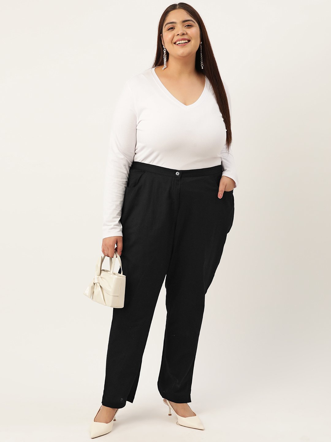 Women's Plus Size Black Solid Color Tapered Trouser Linen Trouser