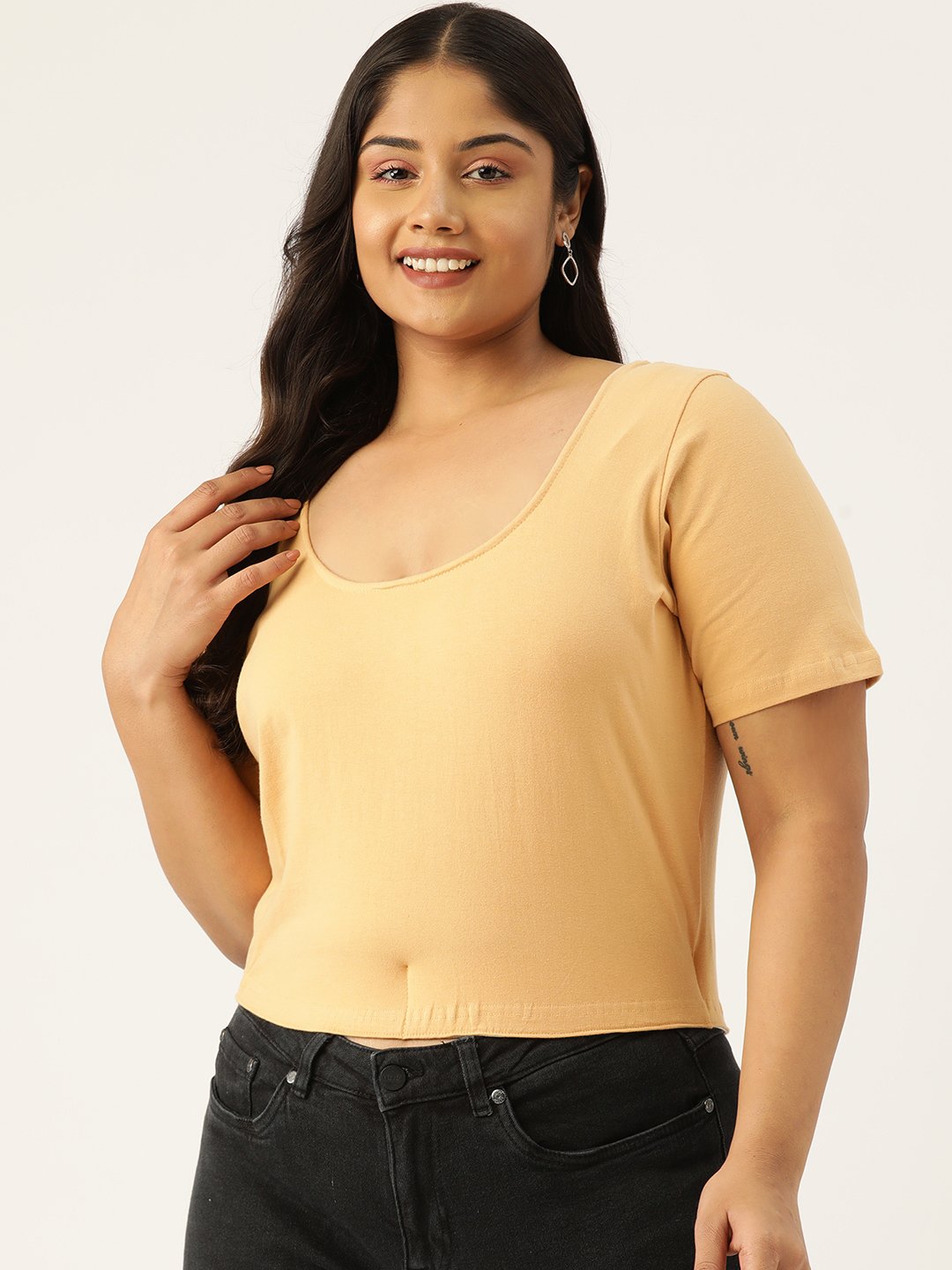 Women's Plus SizeBeige Solid Color Knitted Crop Top