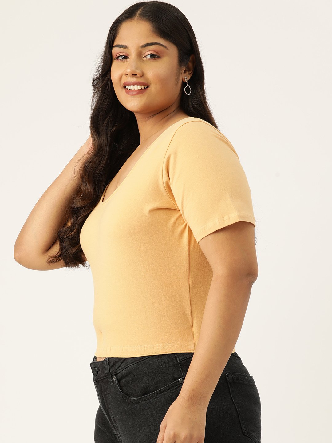 Women's Plus SizeBeige Solid Color Knitted Crop Top