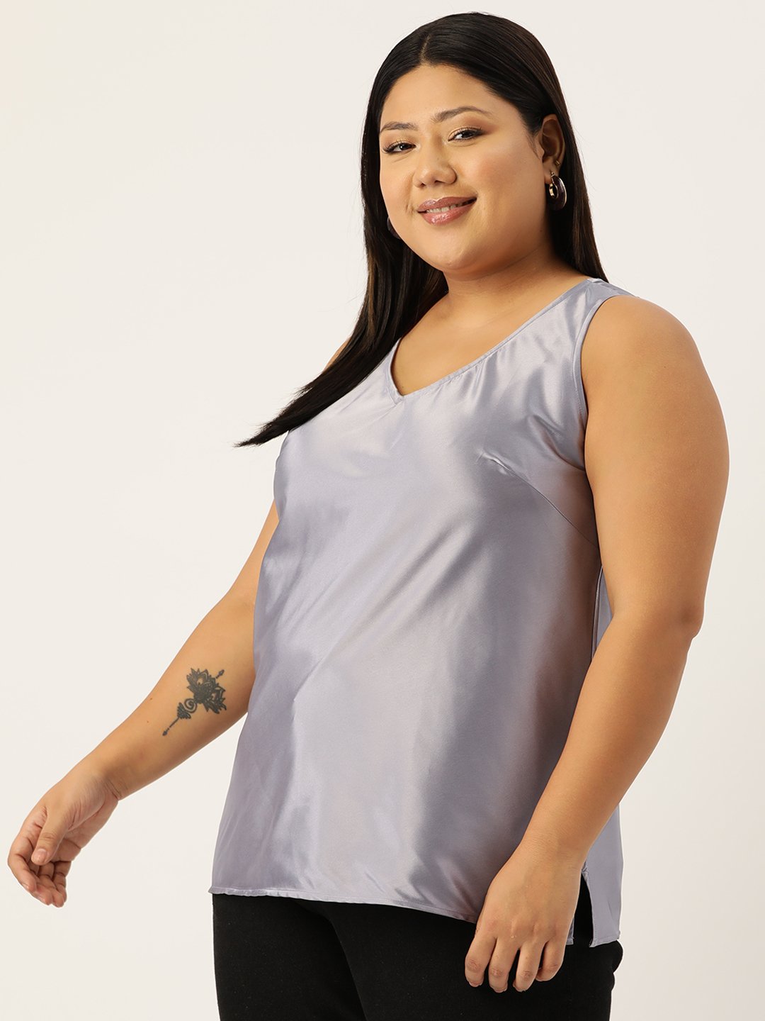 Women's Plus Size Silver Solid Color Satin Top