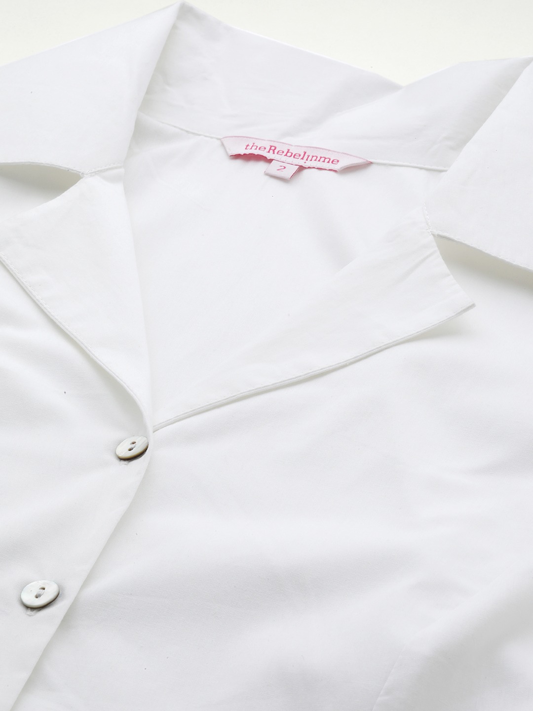 Women's Plus Size White Solid Color Button Closure Shirt Collar Top