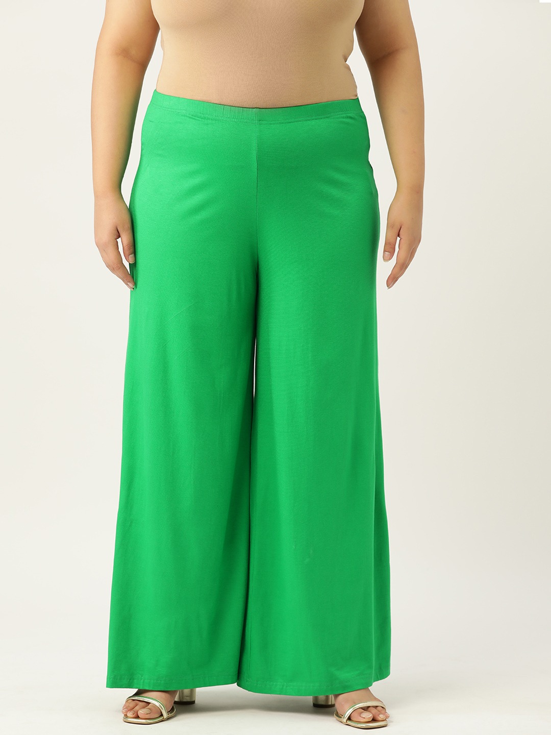 Women's Plus Size Emerlad Green Solid Color Flared Knitted Palazzos