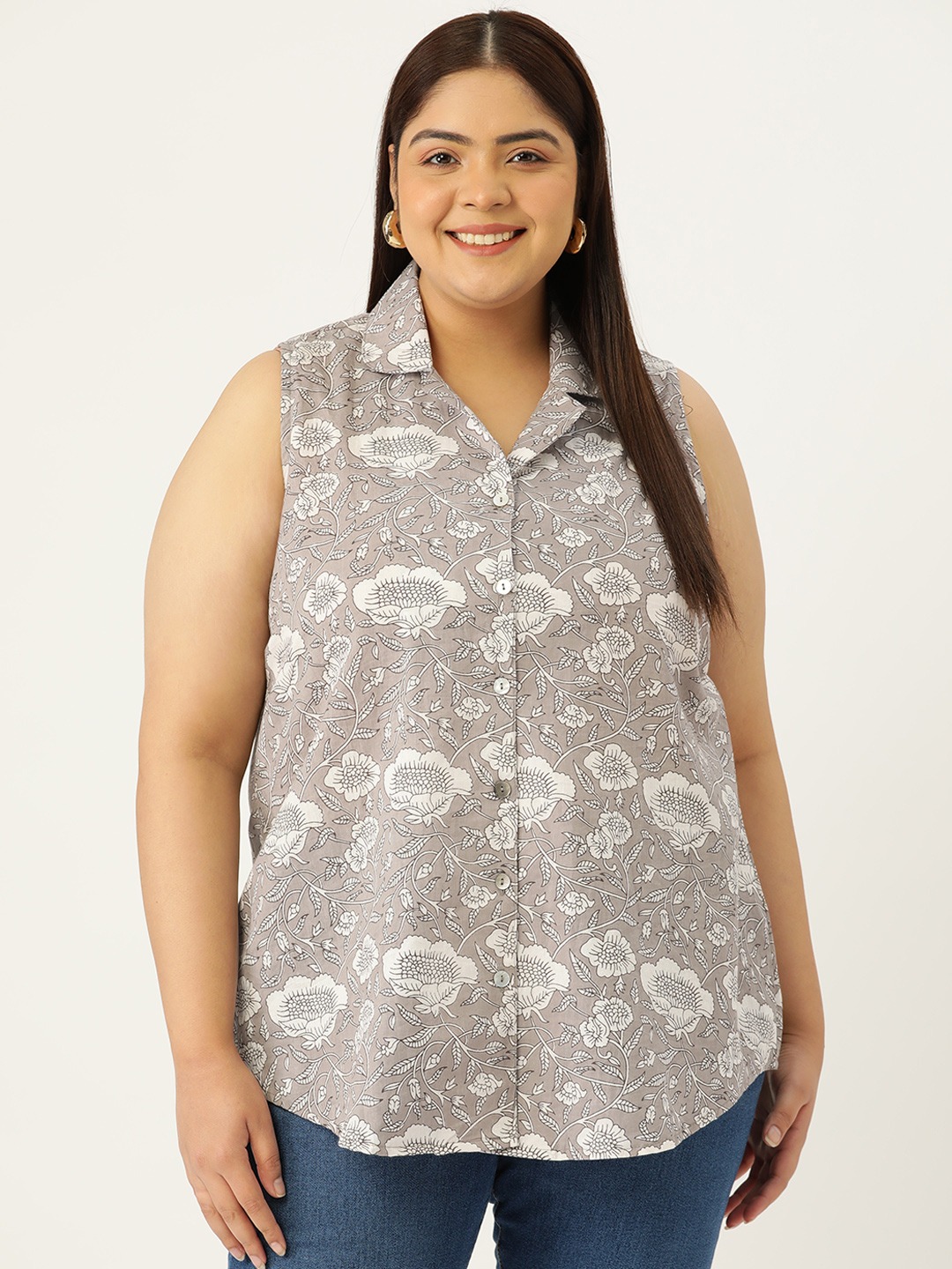 Women's Plus Size Grey Monotone Floral Print Sleeveless Casual Shirt