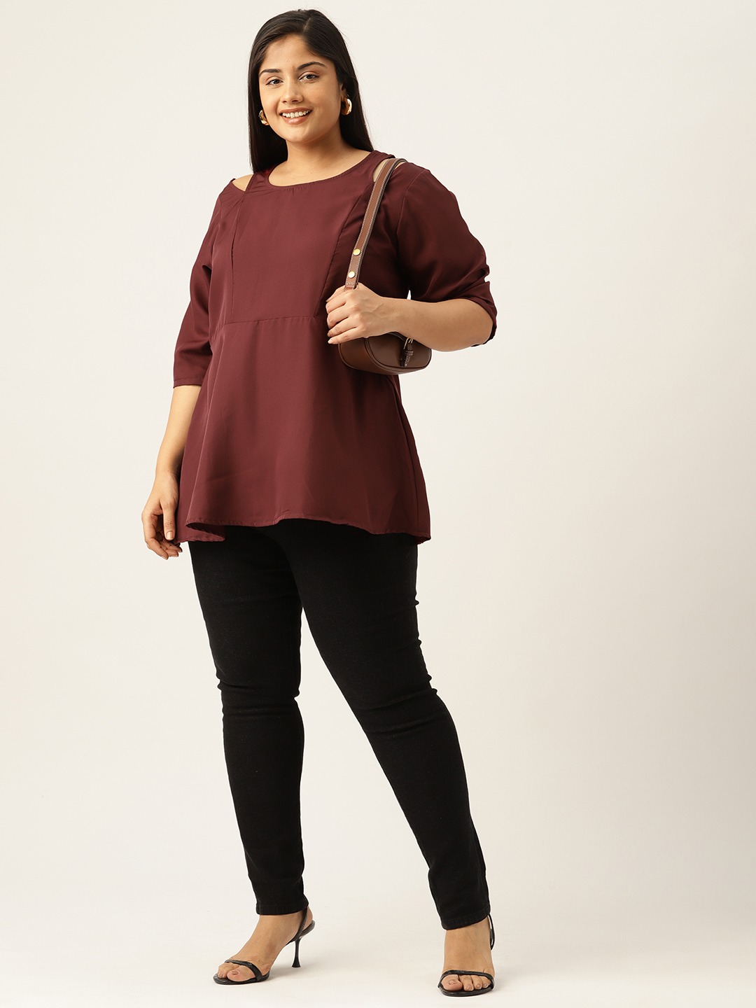 Women's Plus Size Plum Solid Color Cut Out Detail Top