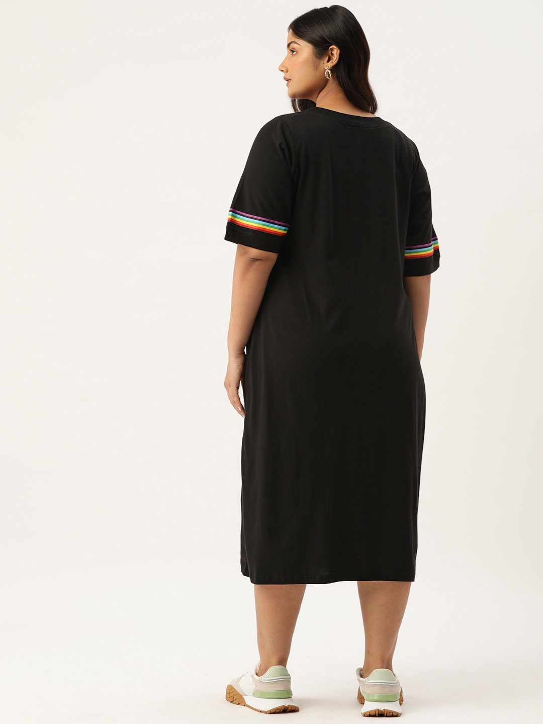 Women's Plus Size Black Solid Color Knitted Dress witn Color Tape