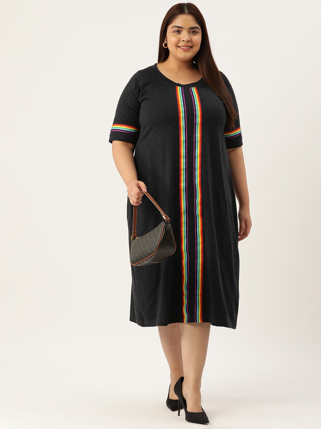 Women's Plus Size Charcoal Grey Solid Color Knitted Dress witn Color Tape
