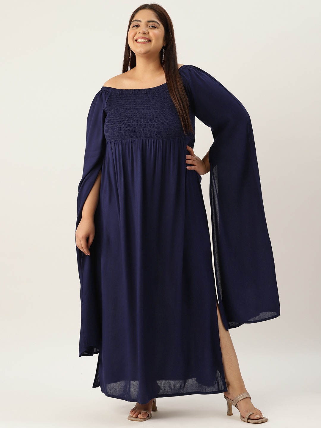 Women's Plus Size Navy Blue Solid Color Extended Sleeve Maxi Dress