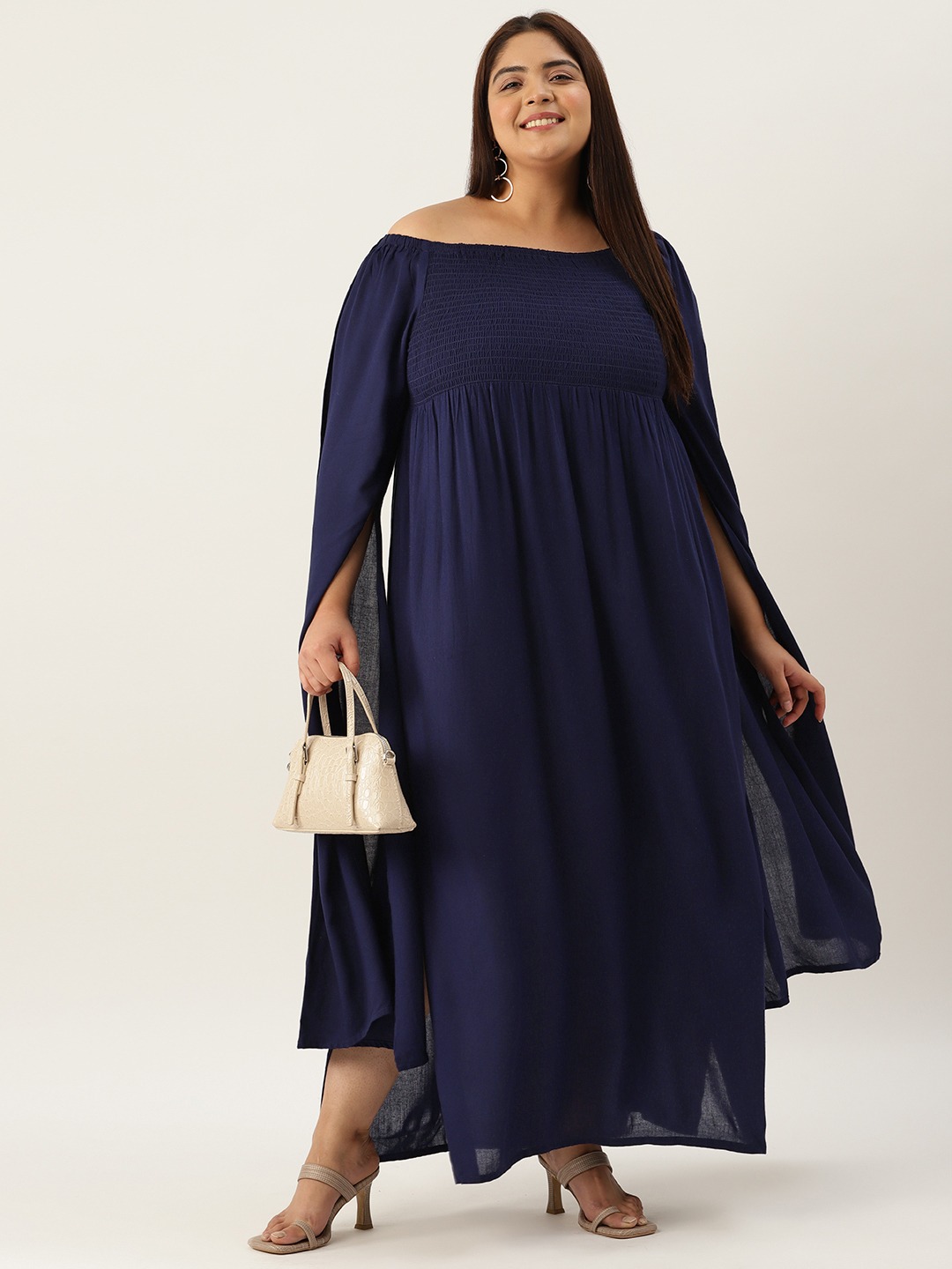 Women's Plus Size Navy Blue Solid Color Extended Sleeve Maxi Dress