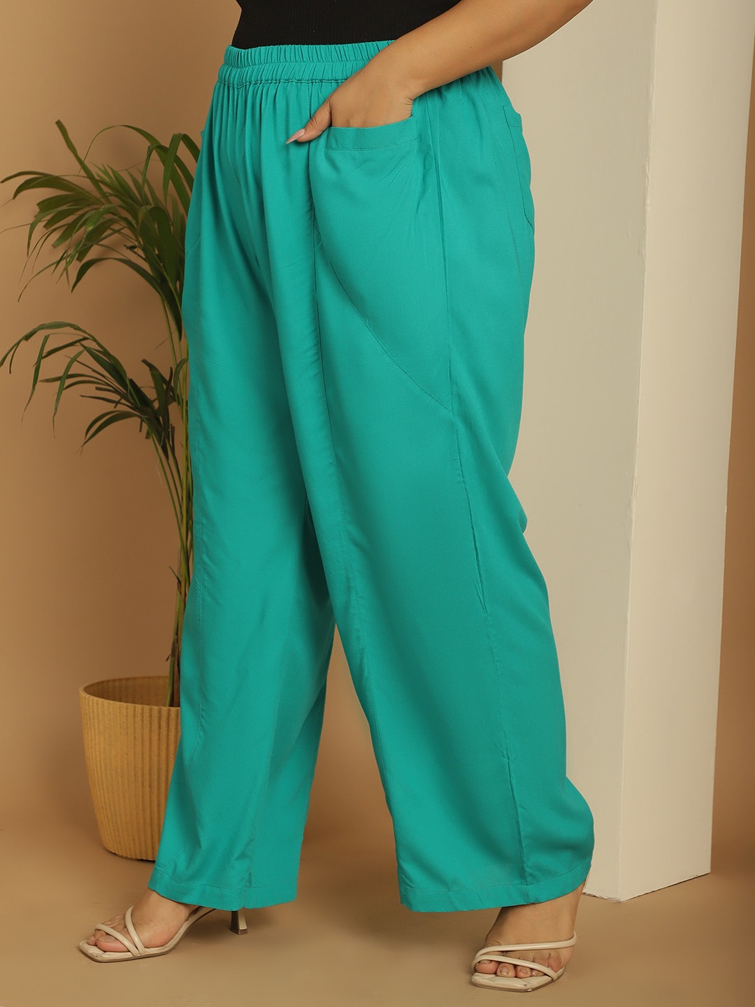Women's Plus Size Teal Solid Color woven flared palazzos